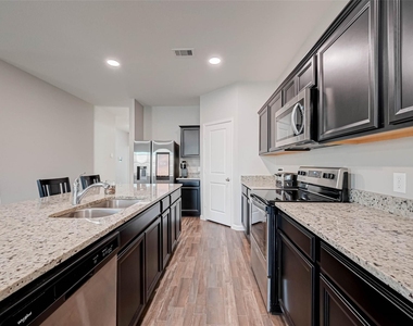 10133 Pappas Drive - Photo Thumbnail 22