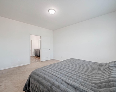 10133 Pappas Drive - Photo Thumbnail 36