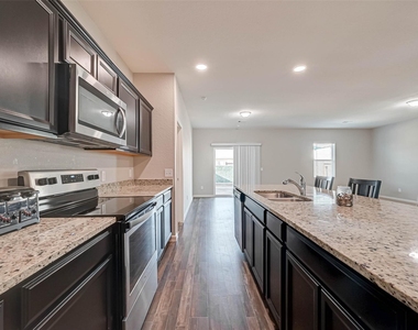 10133 Pappas Drive - Photo Thumbnail 19