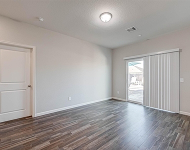 10133 Pappas Drive - Photo Thumbnail 13