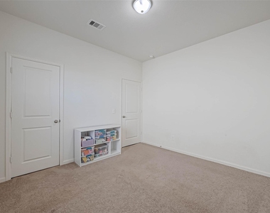 10133 Pappas Drive - Photo Thumbnail 30
