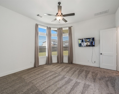 1703 Rosings Way - Photo Thumbnail 25