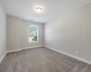 1703 Rosings Way - Photo Thumbnail 35