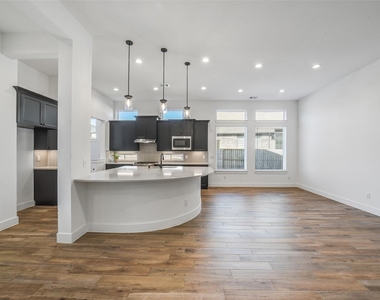 1703 Rosings Way - Photo Thumbnail 11
