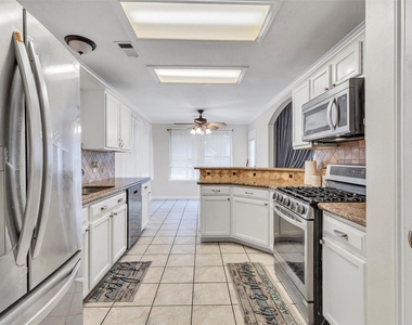 17803 Inland Oaks Drive - Photo Thumbnail 12