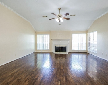 4230 Torrey Creek Lane - Photo Thumbnail 8