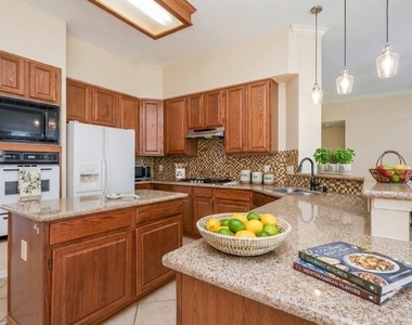 4230 Torrey Creek Lane - Photo Thumbnail 11