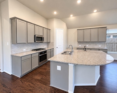 26406 Polaris Rise Lane - Photo Thumbnail 6