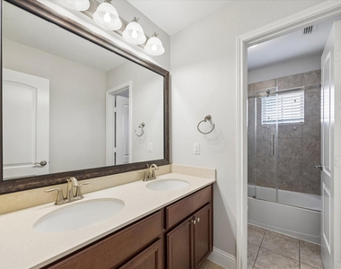 11127 Glasgill Court - Photo Thumbnail 20