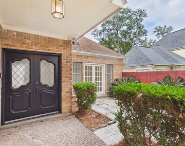 15110 Dawn Meadows Drive - Photo Thumbnail 5