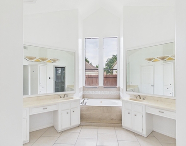 15110 Dawn Meadows Drive - Photo Thumbnail 20