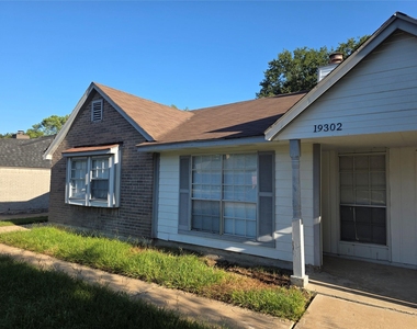 19302 Woodglen Drive - Photo Thumbnail 1