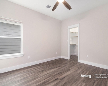 8119 Venus Street - Photo Thumbnail 1