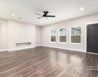 8119 Venus Street - Photo Thumbnail 15