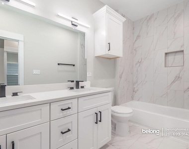 8119 Venus Street - Photo Thumbnail 2