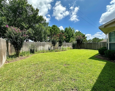25323 Lisburn Drive - Photo Thumbnail 20