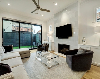 1147 Castellina Lane - Photo Thumbnail 7