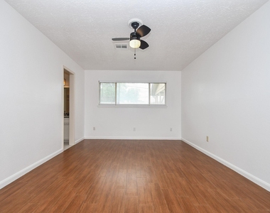7714 Eichler Drive - Photo Thumbnail 17