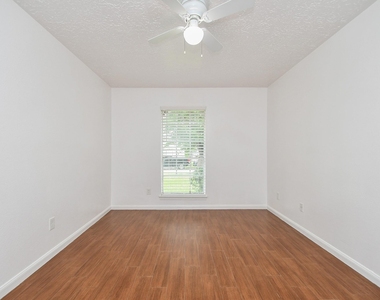 7714 Eichler Drive - Photo Thumbnail 22
