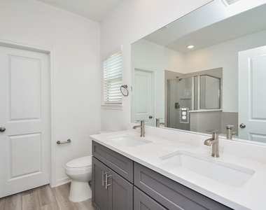 6738 Arabella Lakes Drive - Photo Thumbnail 16