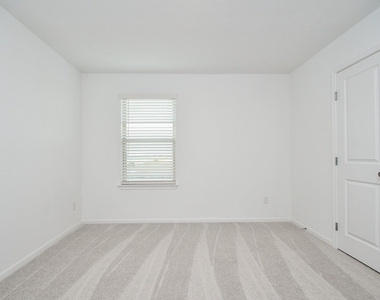 6738 Arabella Lakes Drive - Photo Thumbnail 28