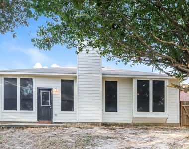 2307 Jefferson Crossing Drive - Photo Thumbnail 14