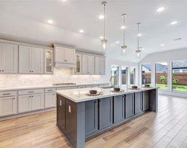 30527 Watershed Way - Photo Thumbnail 14
