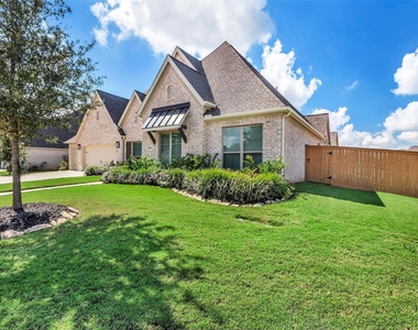 30527 Watershed Way - Photo Thumbnail 3
