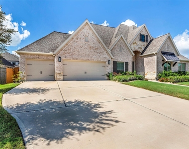 30527 Watershed Way - Photo Thumbnail 2
