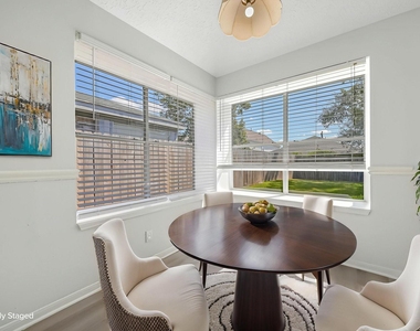 16897 Blue Jay Street - Photo Thumbnail 10