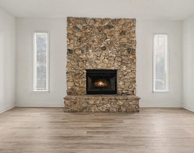 654 Ridge Drive - Photo Thumbnail 10