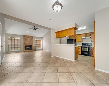 12038 Texas National Boulevard - Photo Thumbnail 18