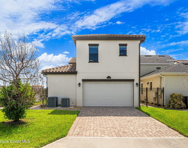 8008 Gullen Drive - Photo Thumbnail 2