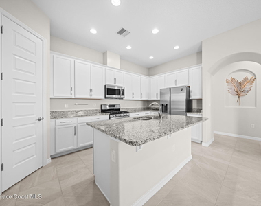 8008 Gullen Drive - Photo Thumbnail 3
