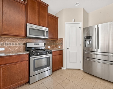 23527 Jasmine Terrace Drive - Photo Thumbnail 17