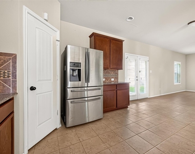 23527 Jasmine Terrace Drive - Photo Thumbnail 19