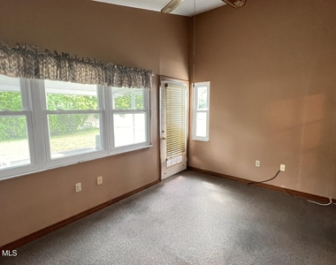 1014 S Fork Circle - Photo Thumbnail 12