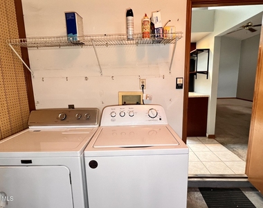1014 S Fork Circle - Photo Thumbnail 18