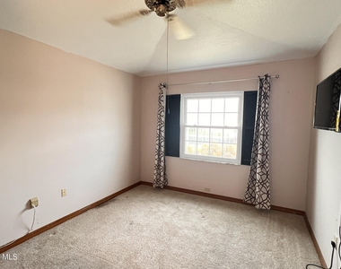 1014 S Fork Circle - Photo Thumbnail 15