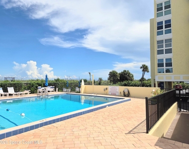 4700 Ocean Beach Boulevard - Photo Thumbnail 21