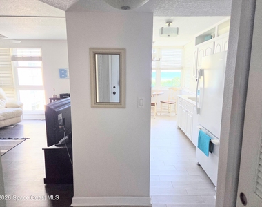 4700 Ocean Beach Boulevard - Photo Thumbnail 3
