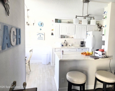 4700 Ocean Beach Boulevard - Photo Thumbnail 8