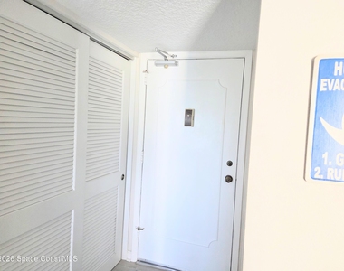 4700 Ocean Beach Boulevard - Photo Thumbnail 1