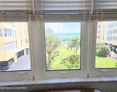 4700 Ocean Beach Boulevard - Photo Thumbnail 18