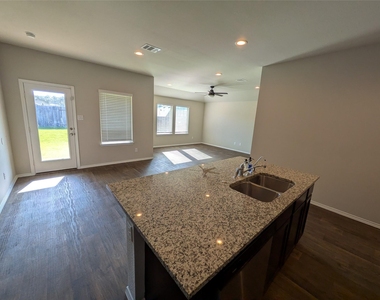 40462 Red Poppy Lane - Photo Thumbnail 2