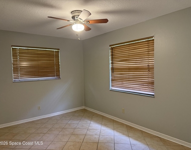 2009 Renee Place - Photo Thumbnail 5