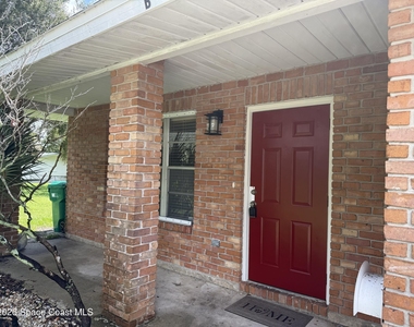 2009 Renee Place - Photo Thumbnail 1