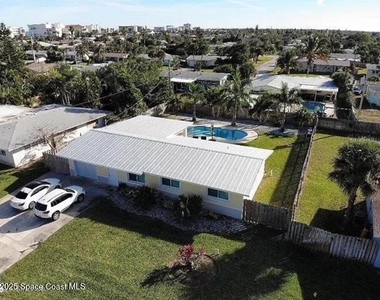 241 Fay Drive - Photo Thumbnail 2
