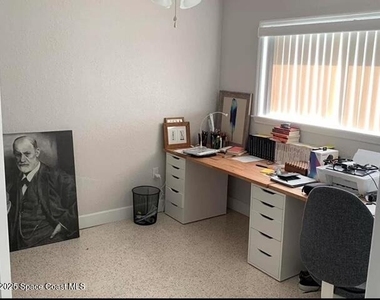 241 Fay Drive - Photo Thumbnail 7