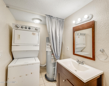 2512 Sarno Road - Photo Thumbnail 15